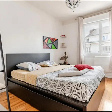 Grand Lumineux Hyper Centre Vue Chateau Appartement